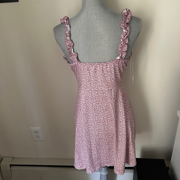 Sundress - Picture 2 of 2